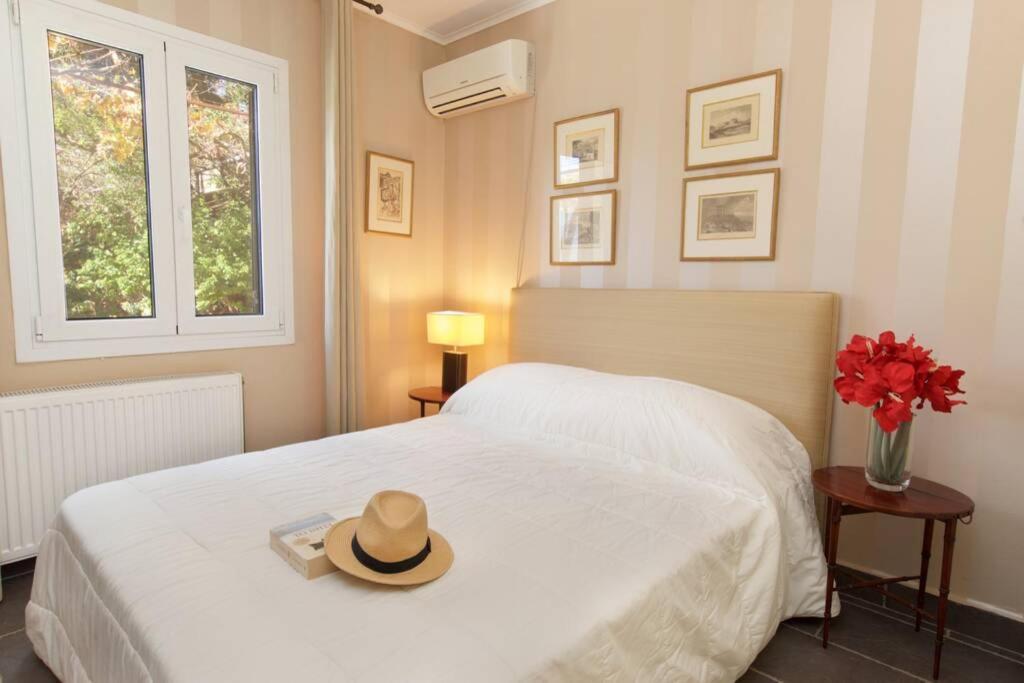 Konstantinas House, A Touch Of Nature & Sea Holiday home Ferendinata