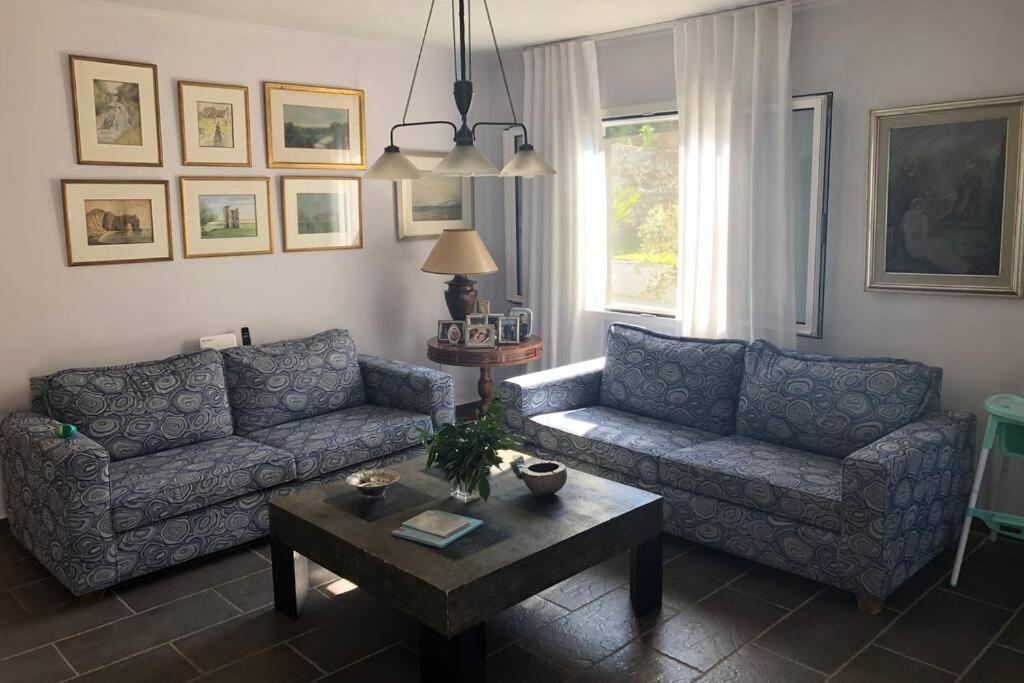 Konstantinas House, A Touch Of Nature & Sea * Ferendinata